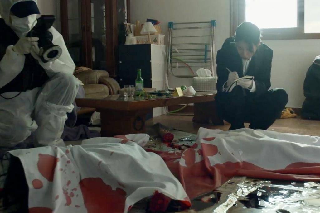 Wi Jeong Sin (Lim Ji Yeon) dalam drakor Nice to Not Meet You