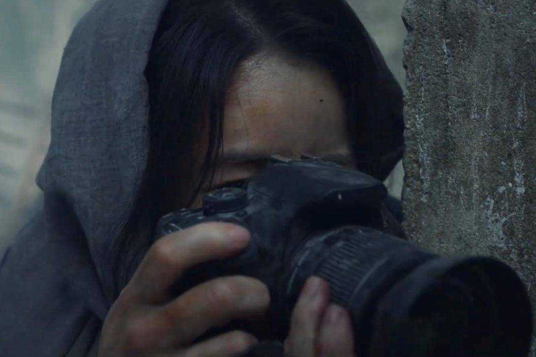 Wi Jeong Sin (Lim Ji Yeon) dalam drakor Nice to Not Meet You