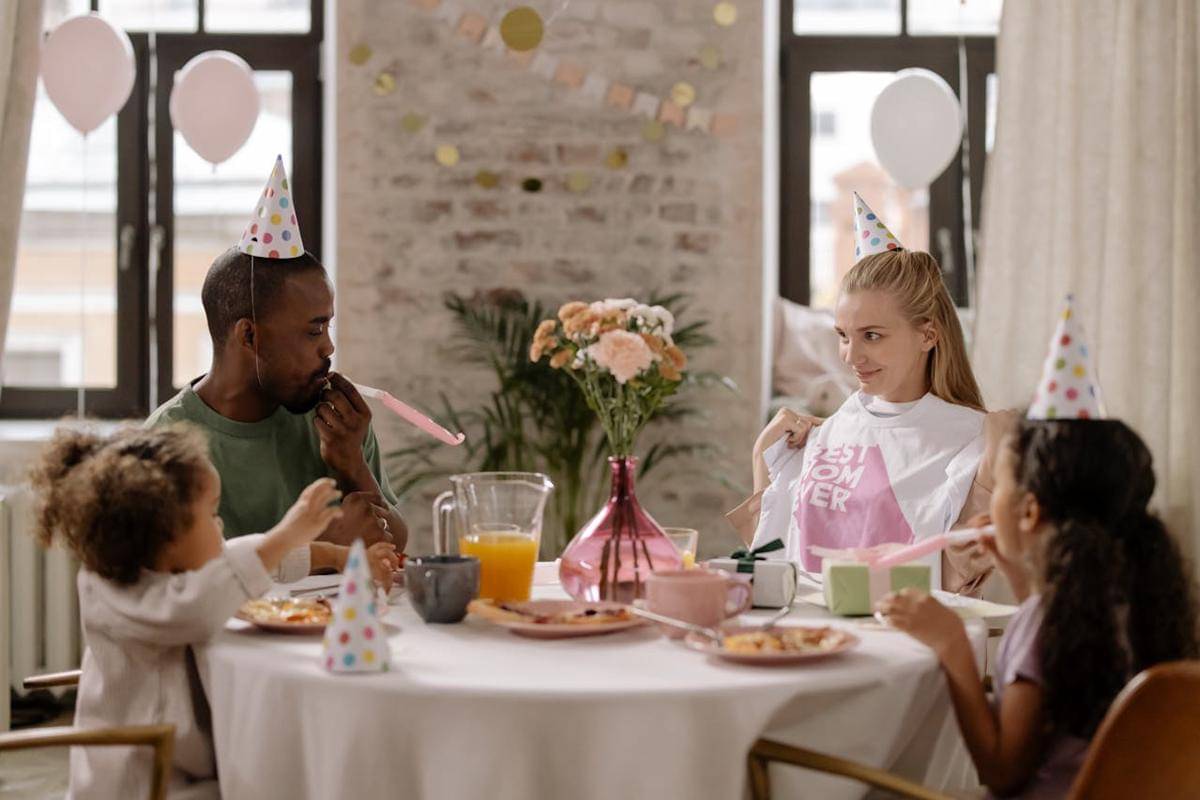 ilustrasi perceraian orangtua