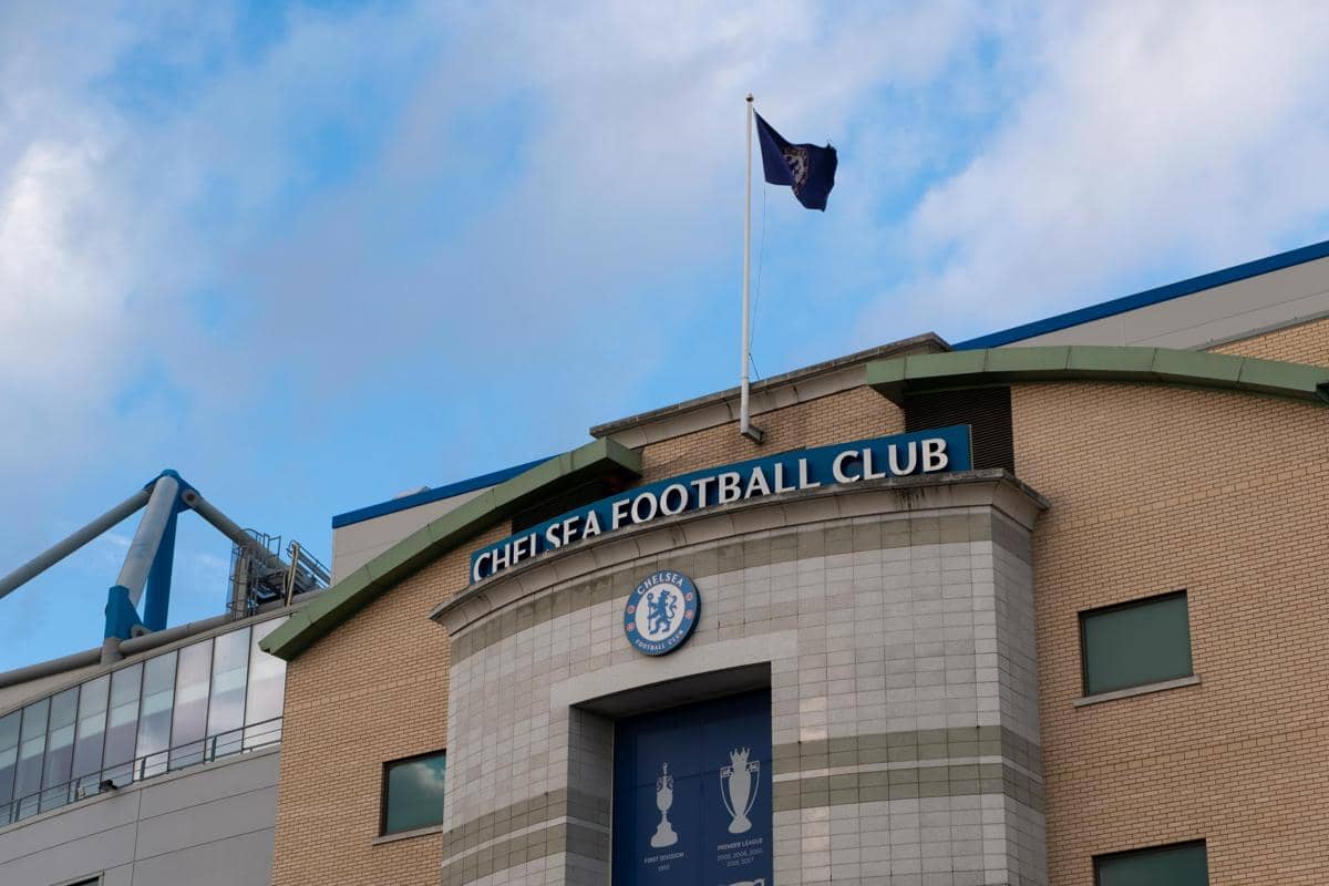 Tampak depan Stamford Bridge