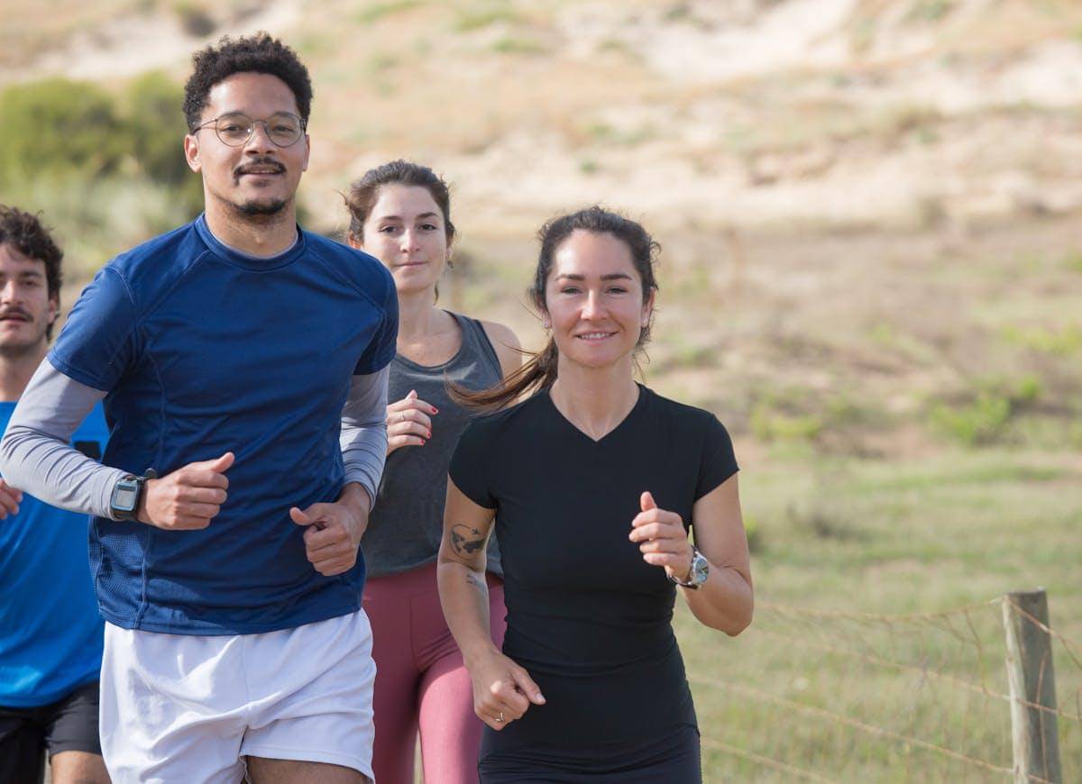 ilustrasi Kesehatan Nasional 2025: Generasi Sehat, Masa Depan Hebat 