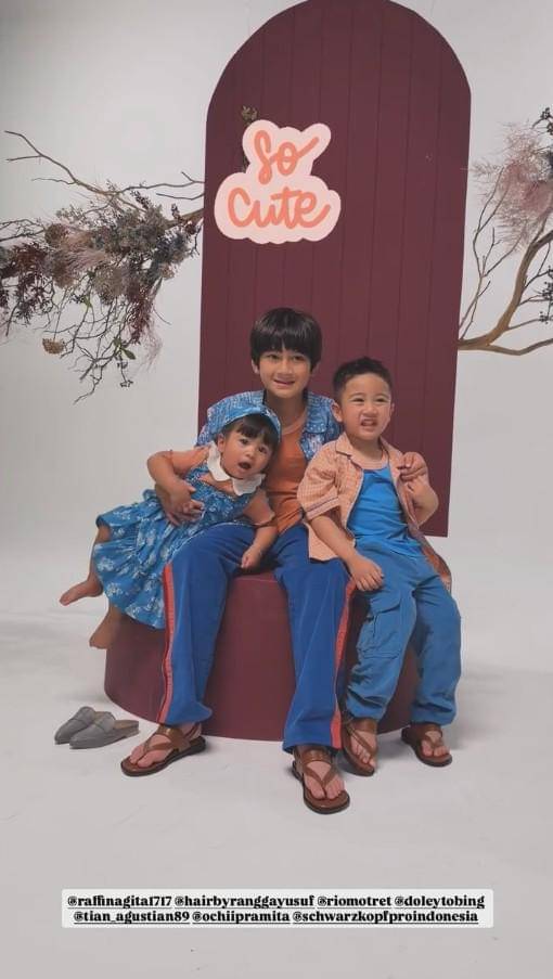 Pemotretan Rafathar, Rayyanza dan Lily (instagram.com/riomotret)