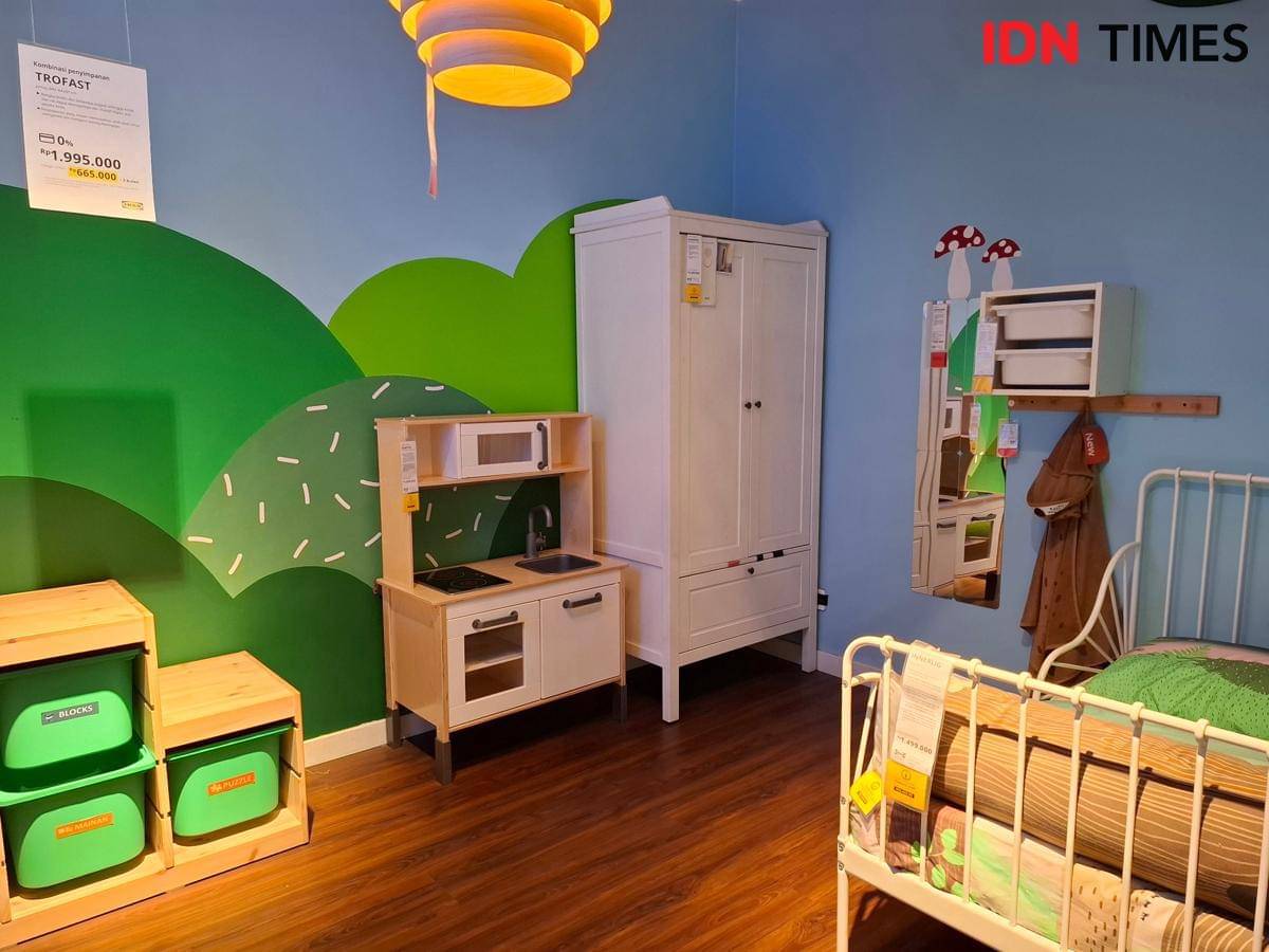 instalasi kamar tidur anak di IKEA Jakarta Garden City, Kamis (6/11/2025)