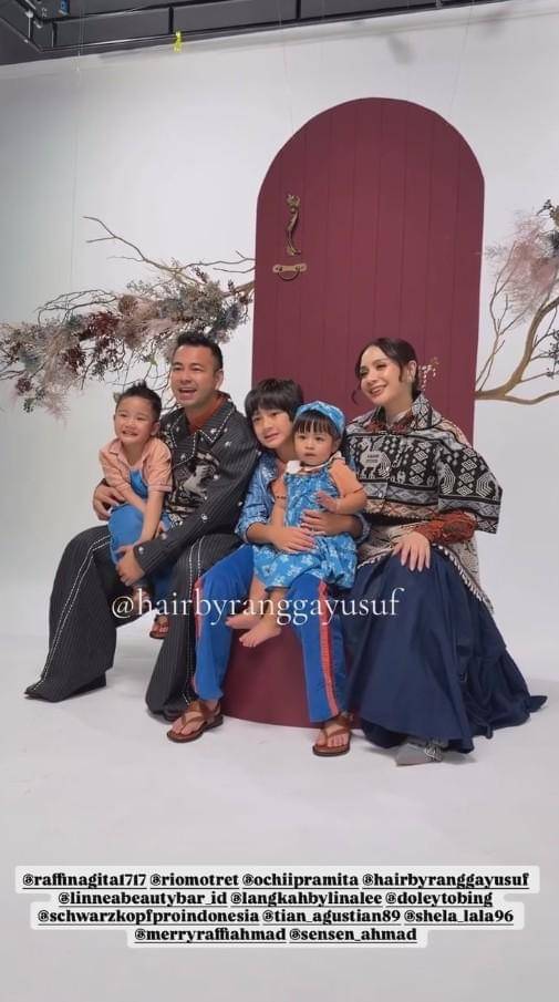 Pemotretan Rafathar, Rayyanza dan Lily (instagram.com/riomotret)