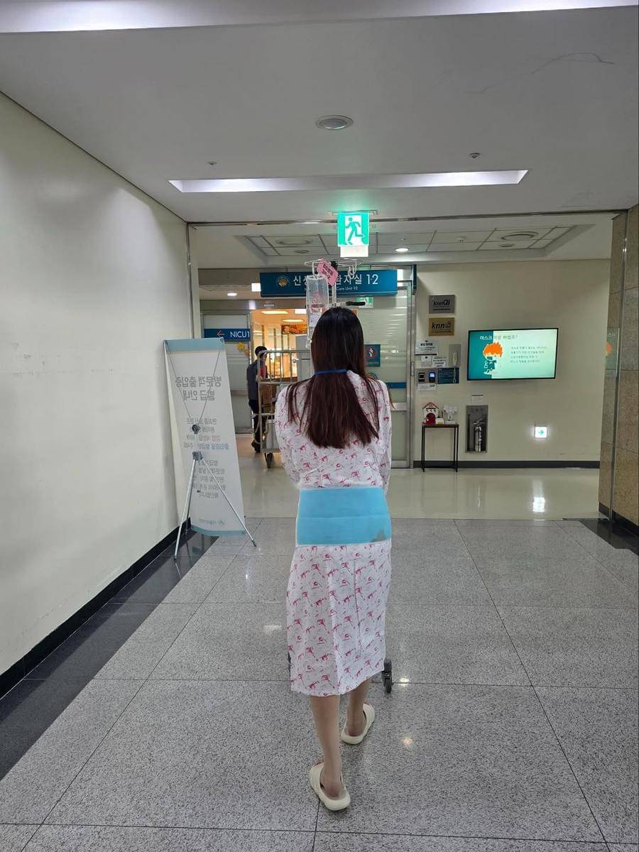 Potret momen Lee Si Young melahirkan anak kedua