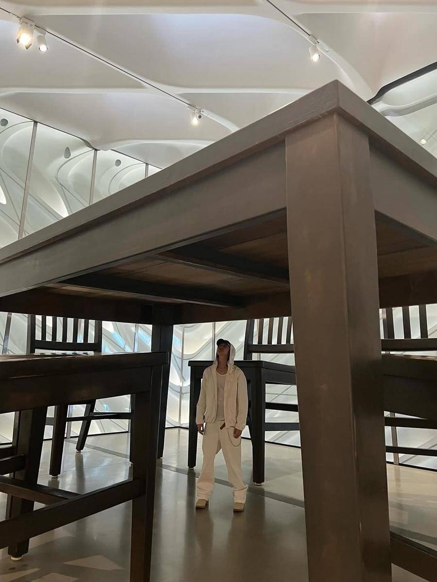 outfit ala The8 Seventeen