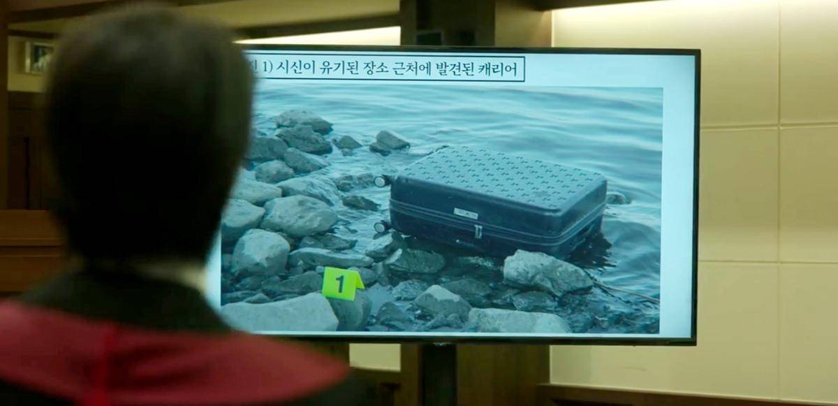 Cuplikan drama The Manipulated (dok. Disney+/ The Manipulated)