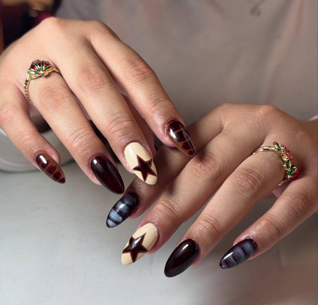 Inspirasi nail art desain bintang