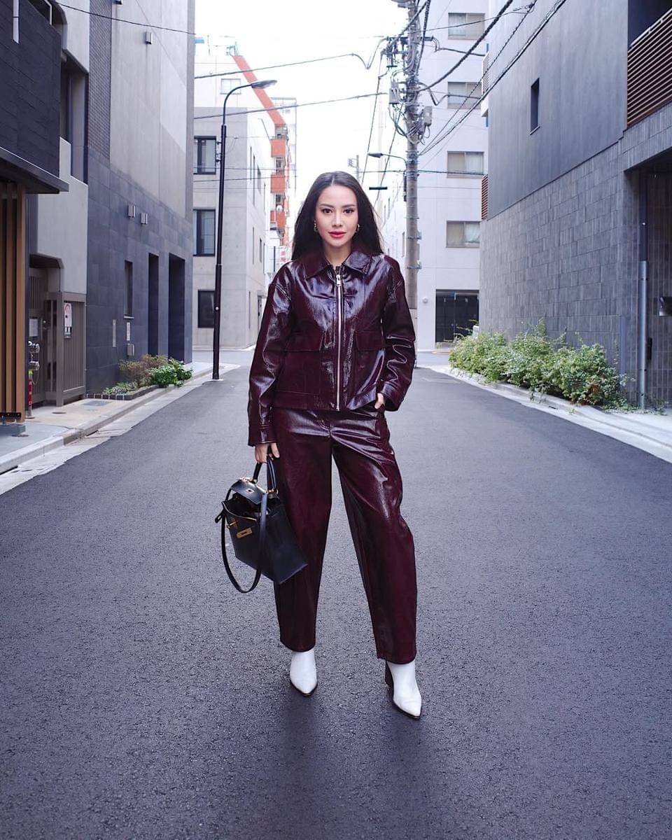 OOTD liburan Merdi Octavia 