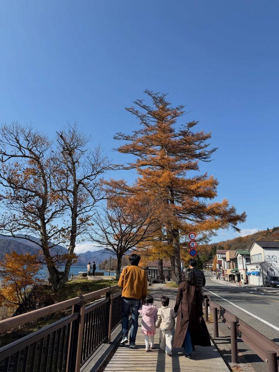 Winona Willy dan keluarga jalan-jalan ke Nikko Nat Park