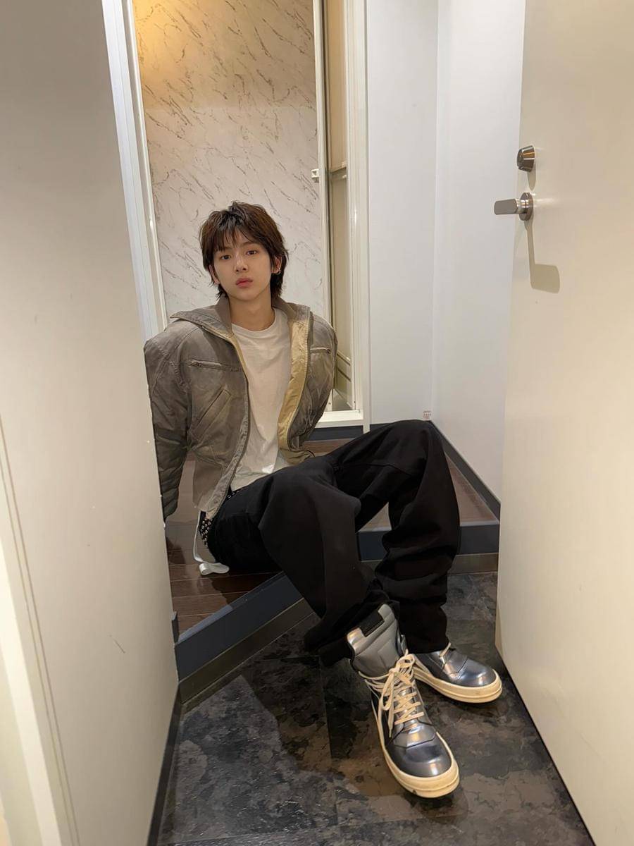 style ala Juhoon CORTIS