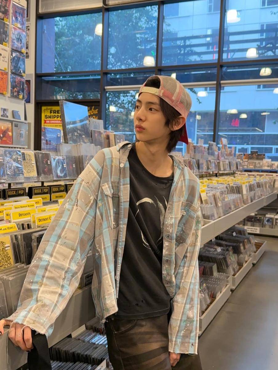 style ala Juhoon CORTIS