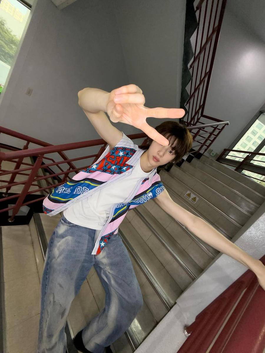 style ala Juhoon CORTIS