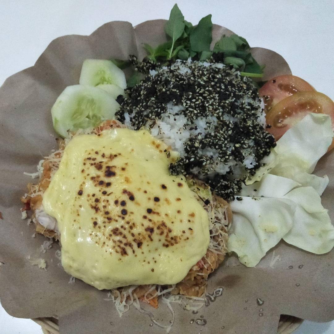 menu makanan di Ayam Geprek Mavera