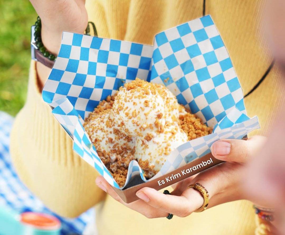 menu makanan di Tens Coffee