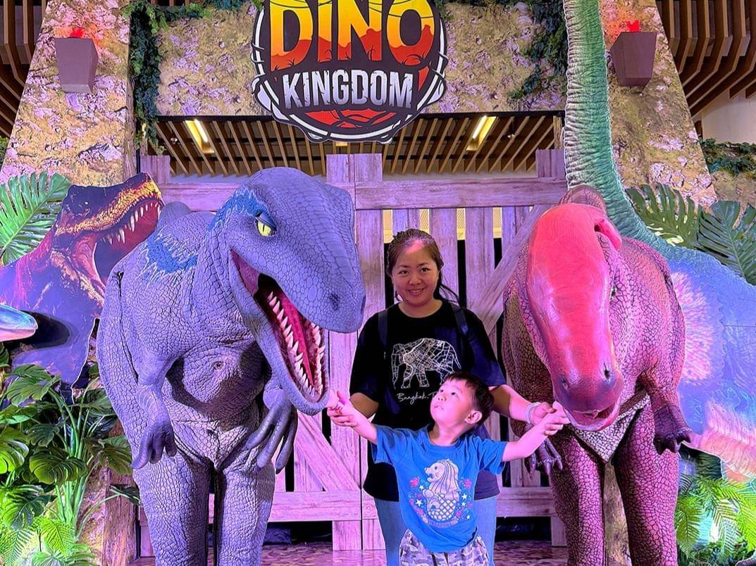 Pertunjukan Dino Kingdom di Mal Ciputra Tangerang