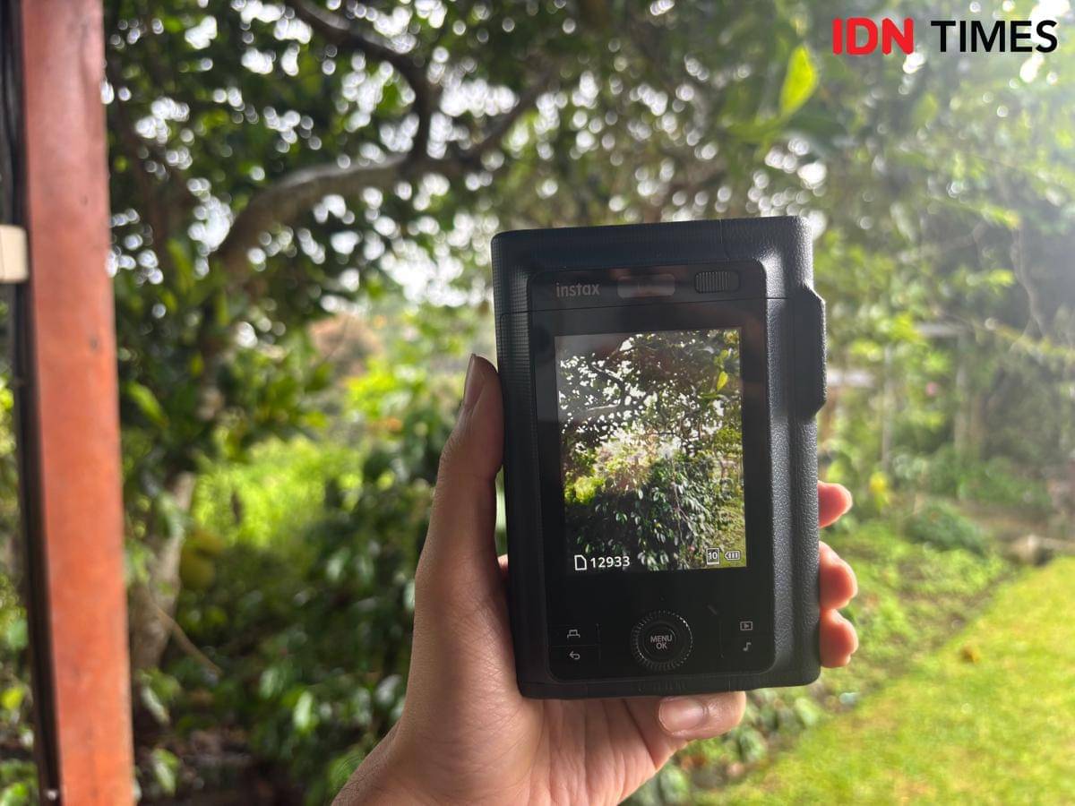 instax Mini Lilplay+ (IDN Times/Rifki Wuda)