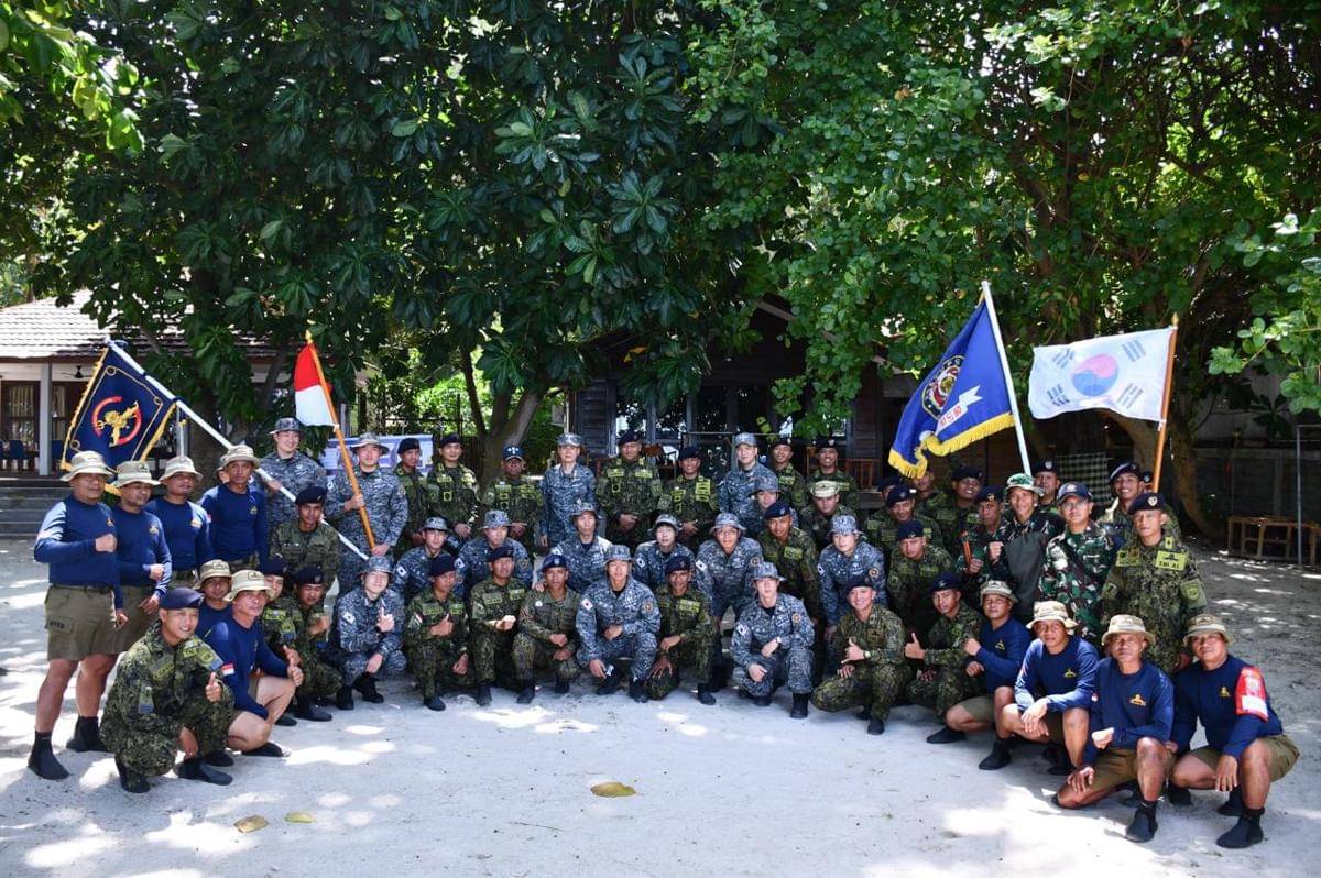 Latihan bersama antara TNI Angkatan Laut dan Republic of Korea Navy (ROKN) kembali digelar melalui kegiatan Field Training Exercise (FTX) Salvage Drill di perairan Pulau Pramuka, Kepulauan Seribu, pada Kamis (6/11/2025).