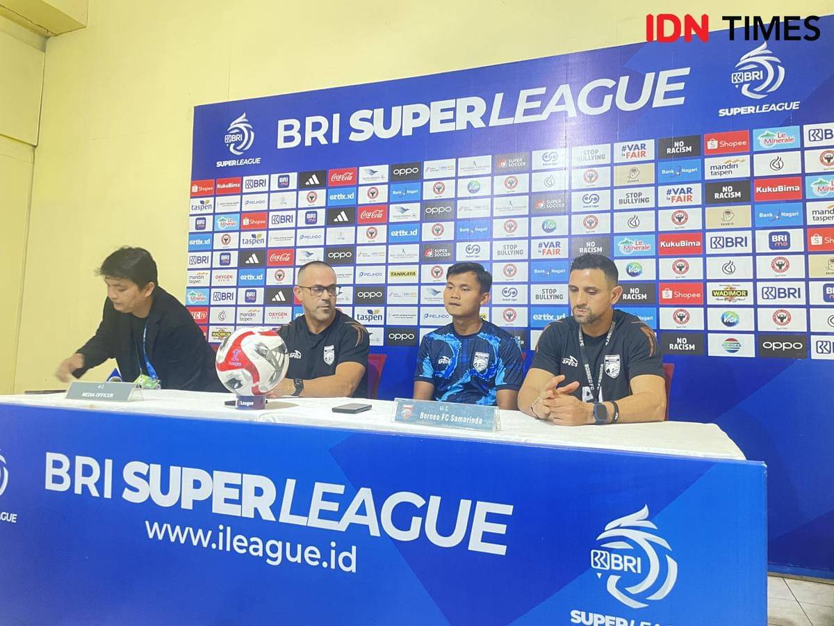 Konferensi pers jelang laga Semen Padang FC vs Borneo FC (Foto: IDN Times/Halbert Caniago)