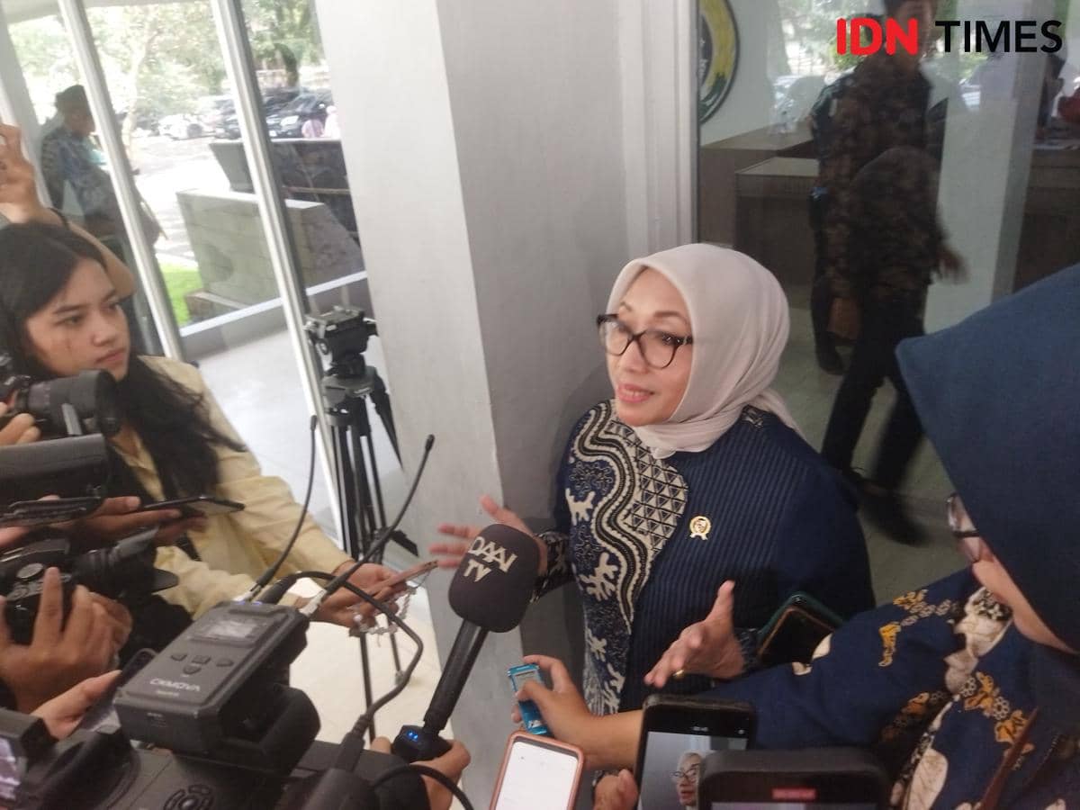 Menteri PPPA Arifah Fauzi di acara Dies Natalis ke-45 FISIP USU, Sabtu (8/11/2025) (IDN Times/Doni Hermawan)