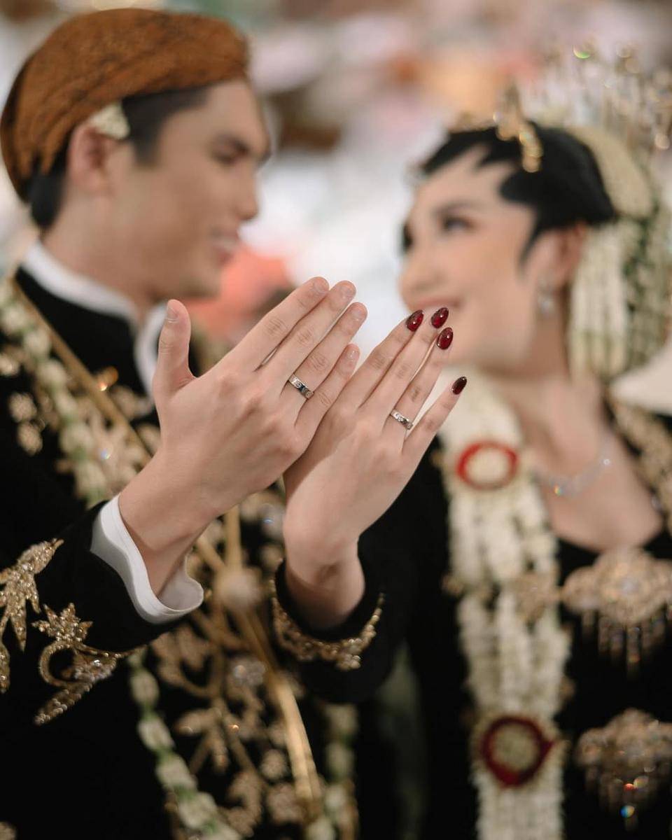 Pernikahan Shabrina Luna dan Axel (instagram.com/shabrinaaluna)