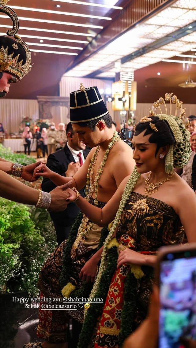 Pernikahan Shabrina Luna dan Axel (instagram.com/shabrinaaluna)