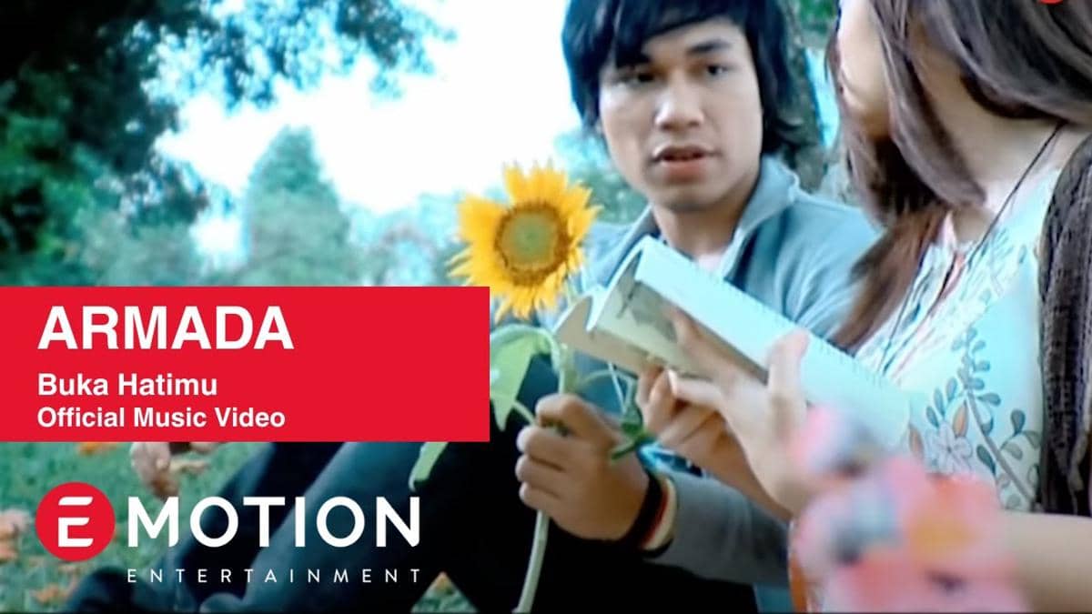 cuplikan MV "Buka Hatimu"