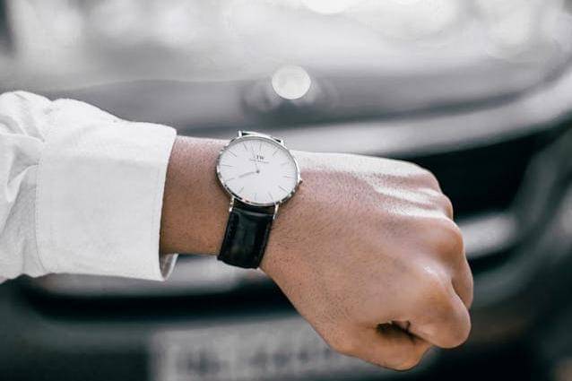 ilustrasi kado untuk Hari Ayah 