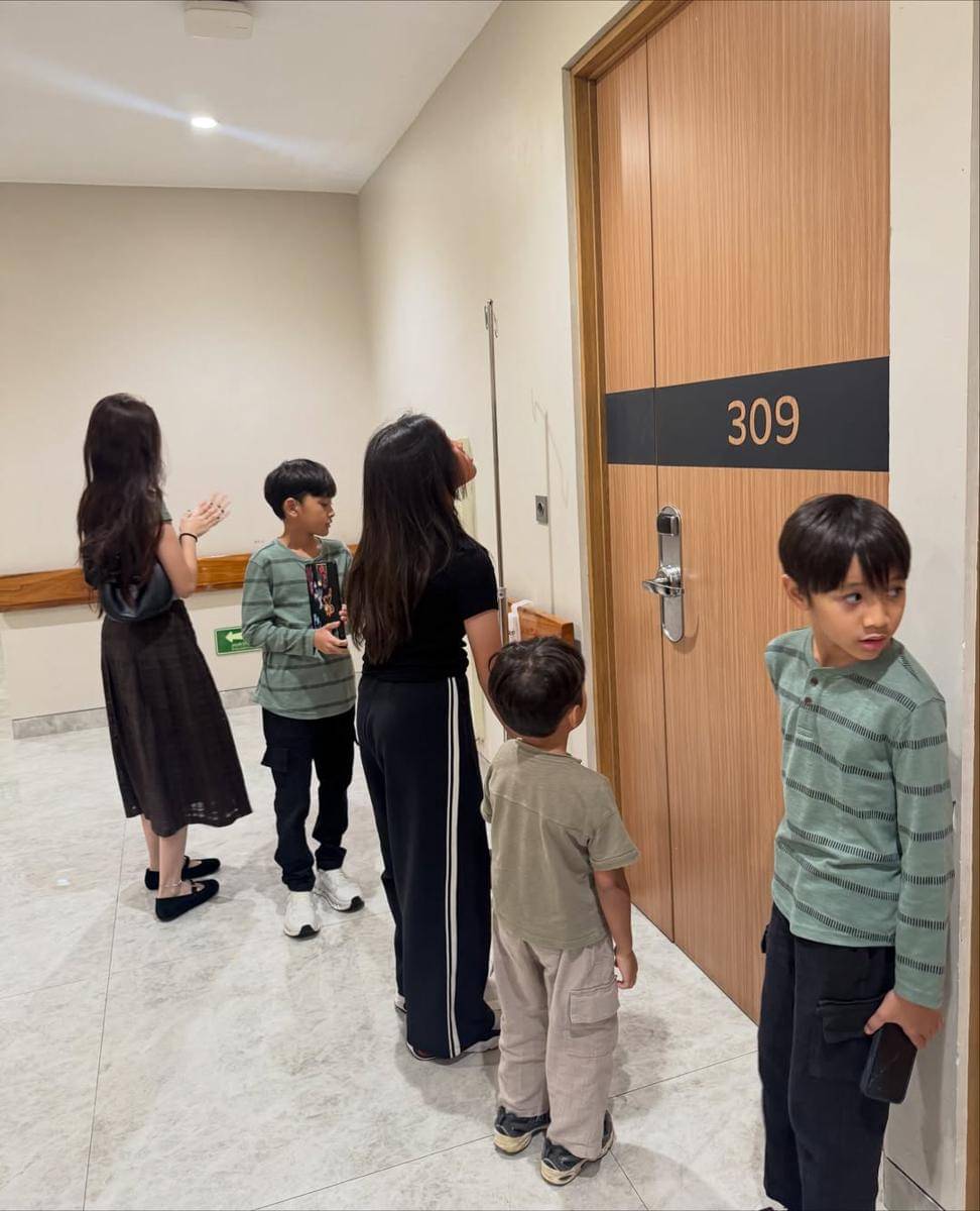 Zaskia Adya Mecca sambut keponakan baru