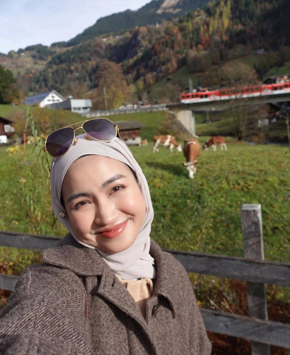 Xaviera Putri ke Desa Lauterbrunnen di Swiss