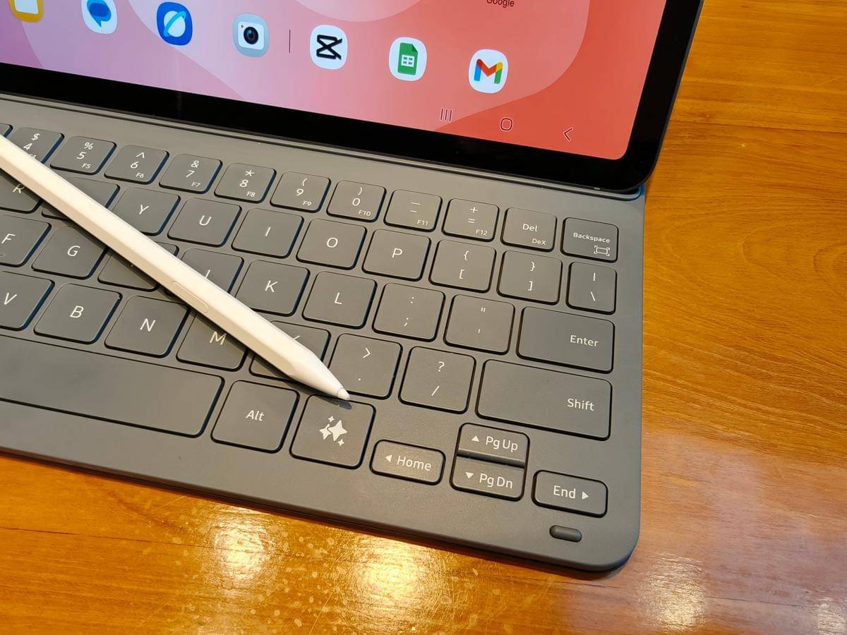 Keyboard casing Samsung Galaxy Tab S11