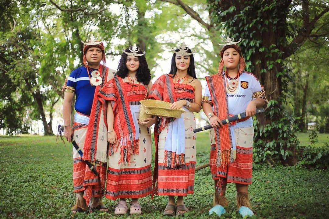 Gaya Keluarga Krisdayanti Sepanjang Tahun 2025