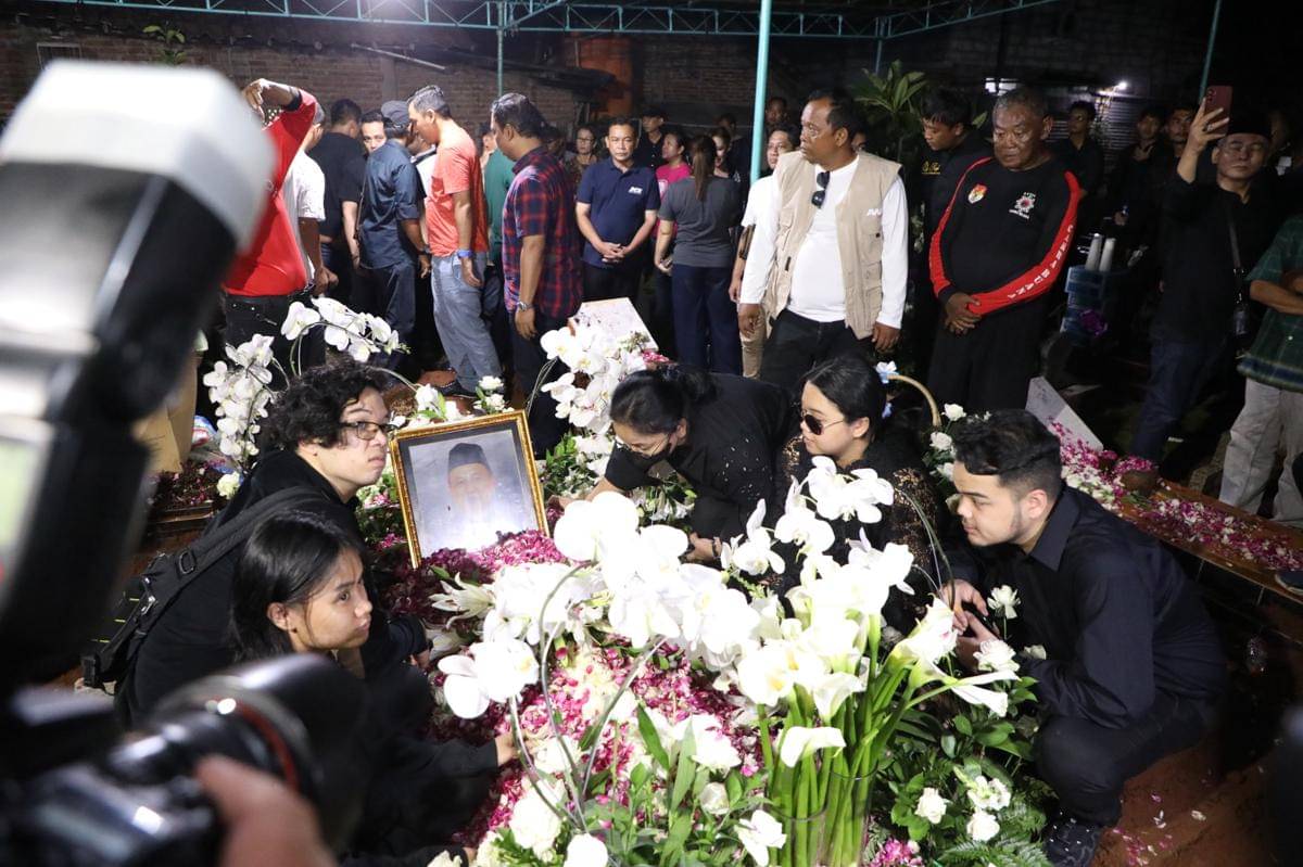 pemakaman, suami wali kota semarang