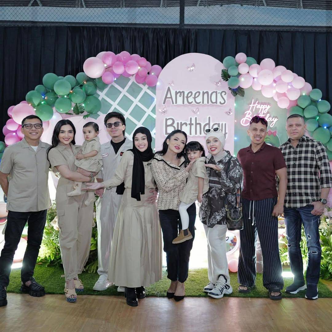 Gaya Keluarga Krisdayanti Sepanjang Tahun 2025