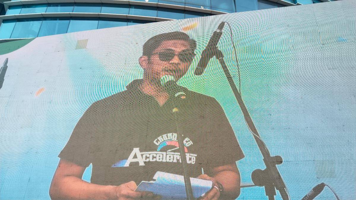 Direktur Operasional PPS. Direktur Utama Bank Sumsel Babel (BSB) Festero M. Papeko