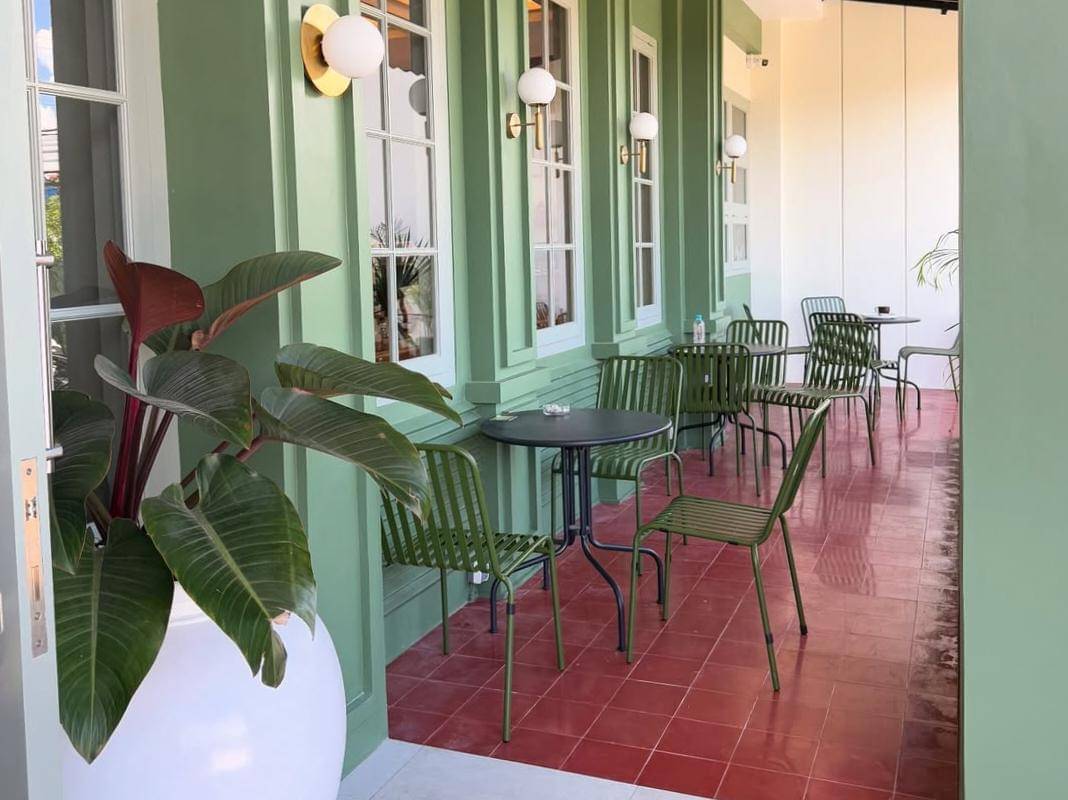 Granny's Nest Cafe Bandar Lampung