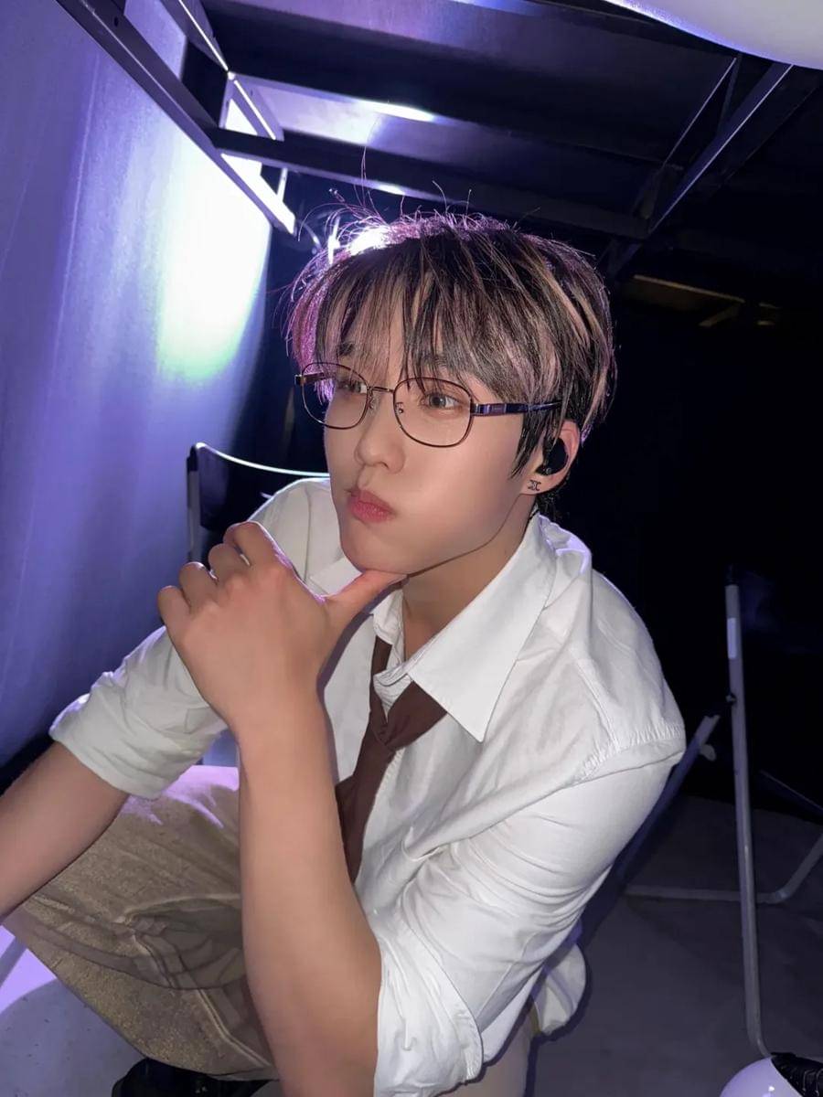 Jacob THE BOYZ (instagram.com/jakeyjbae)