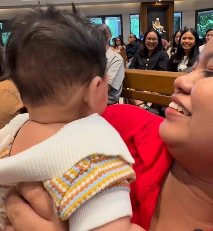 Andrew pertama kali ke gereja