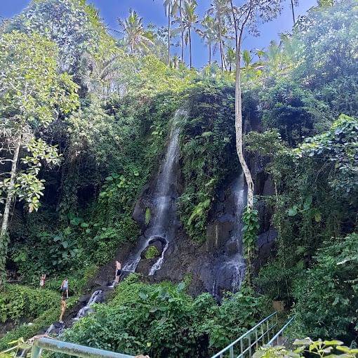 Air Terjun Titi di Gianyar (googleusercontent.com/TITI WATERFALL)