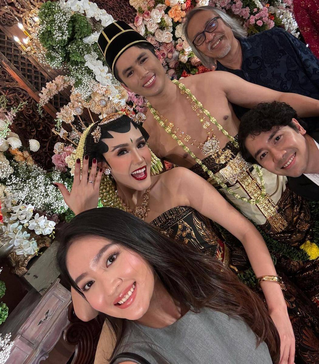 Artis di Pernikahan Shabrina Luna