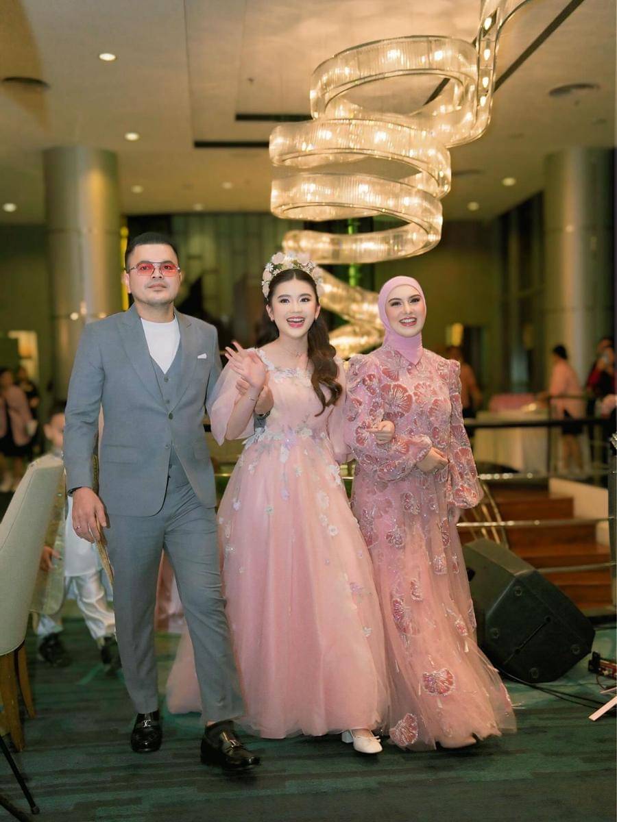 Pesta Ulang ke-21 Anak Sambung Irish Bella (instagram.com/_irishbella_)