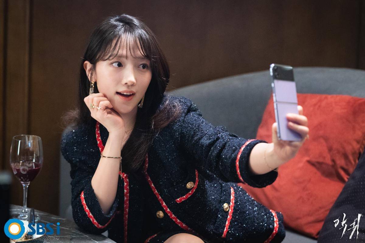 potret Pyo Ye Jin di drakor Revenant 