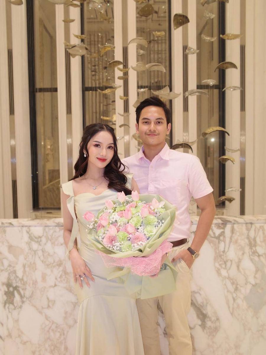 OOTD Couple Dinner ala Nanda Arsyinta dan Ardya