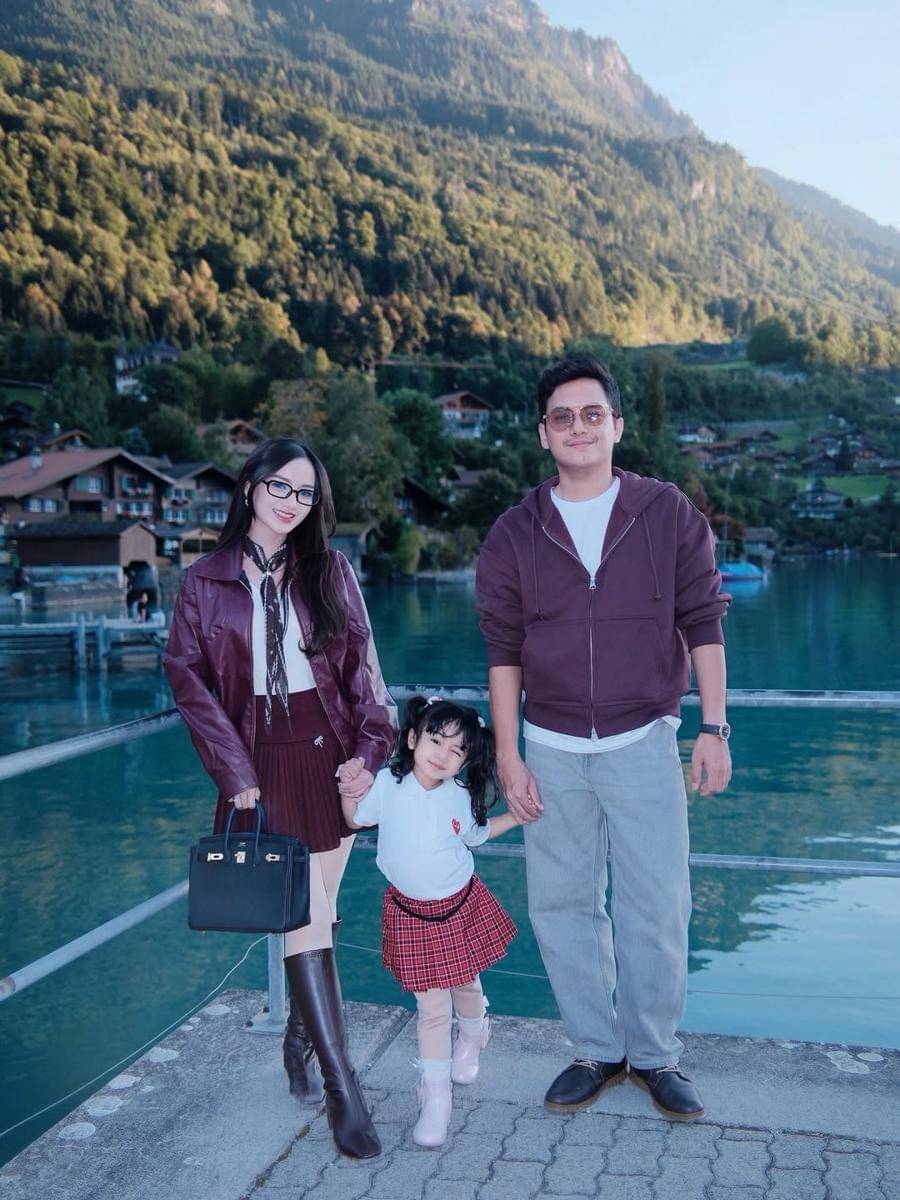 OOTD Family Trip ala Nanda Arsyinta