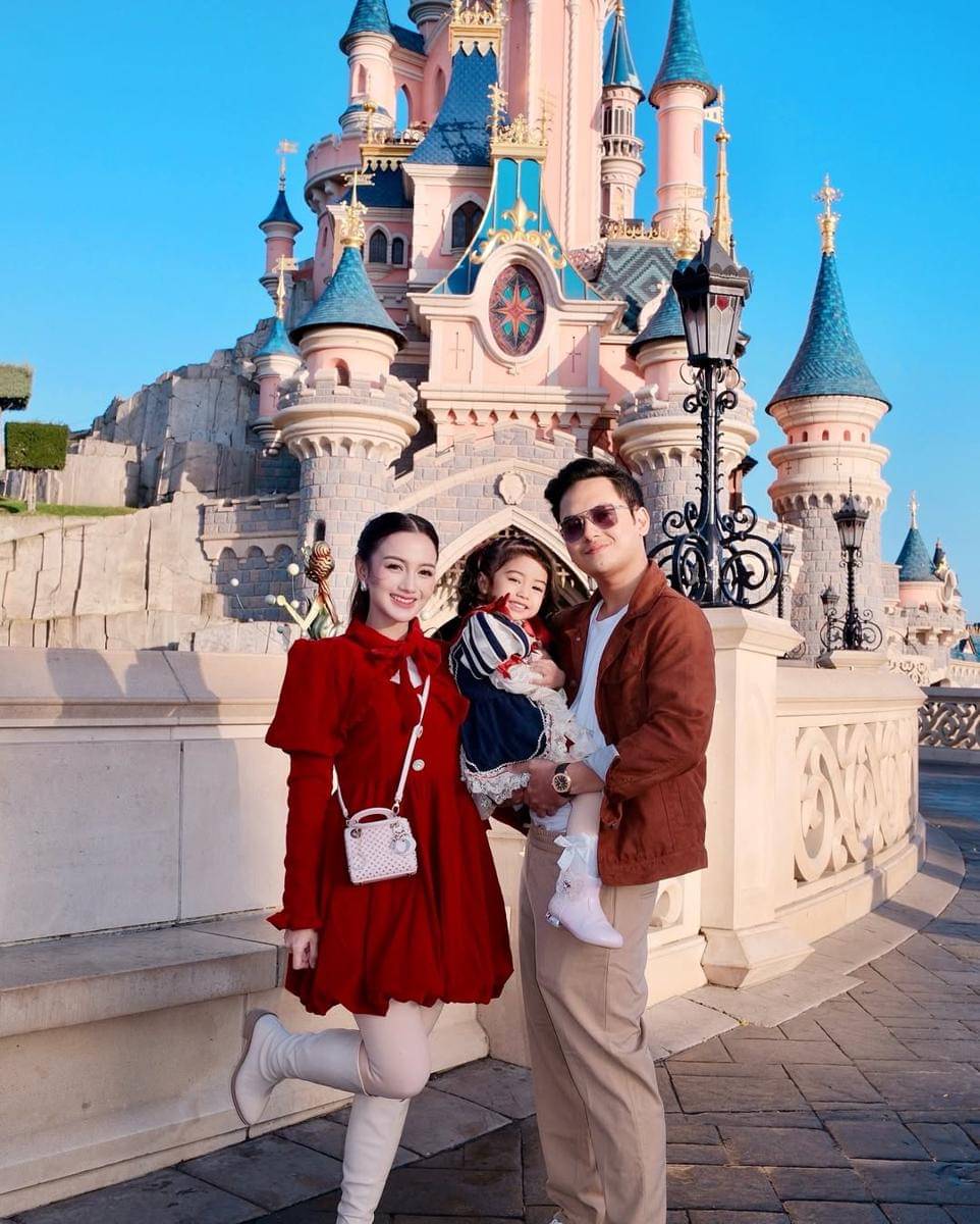 OOTD Family Trip ala Nanda Arsyinta