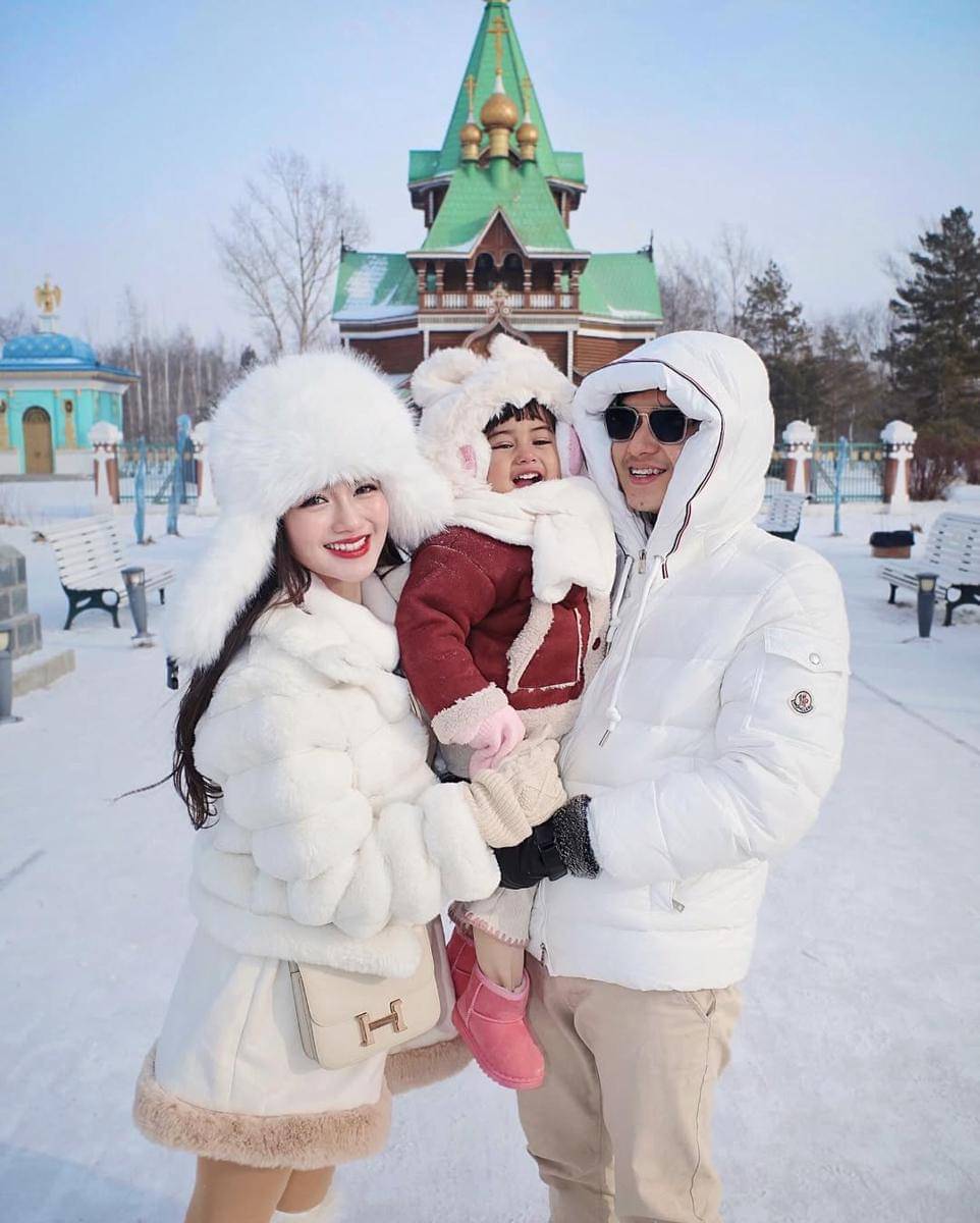 OOTD Family Trip ala Nanda Arsyinta