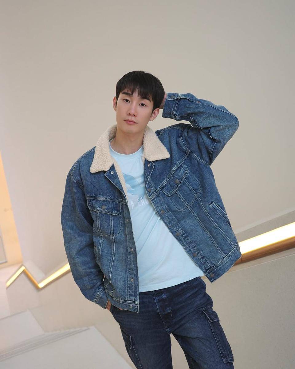 OOTD Layering ala Force Jiratchapong