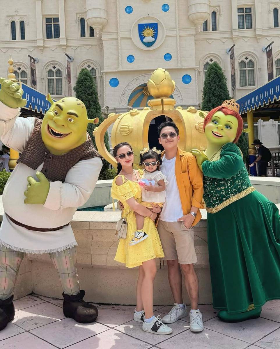 OOTD Family Trip ala Nanda Arsyinta