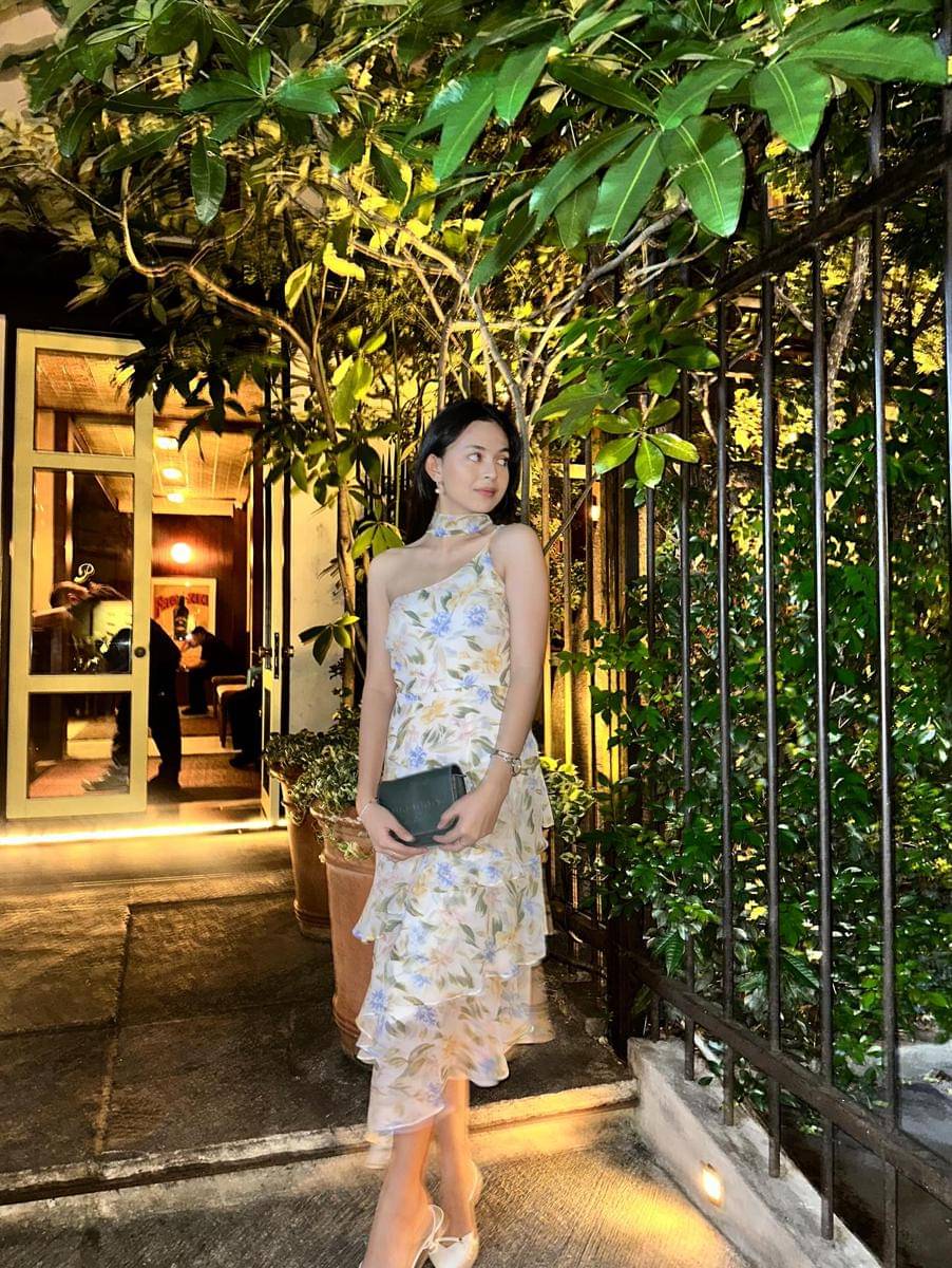 OOTD pemeran film Tak Kenal Maka Taaruf