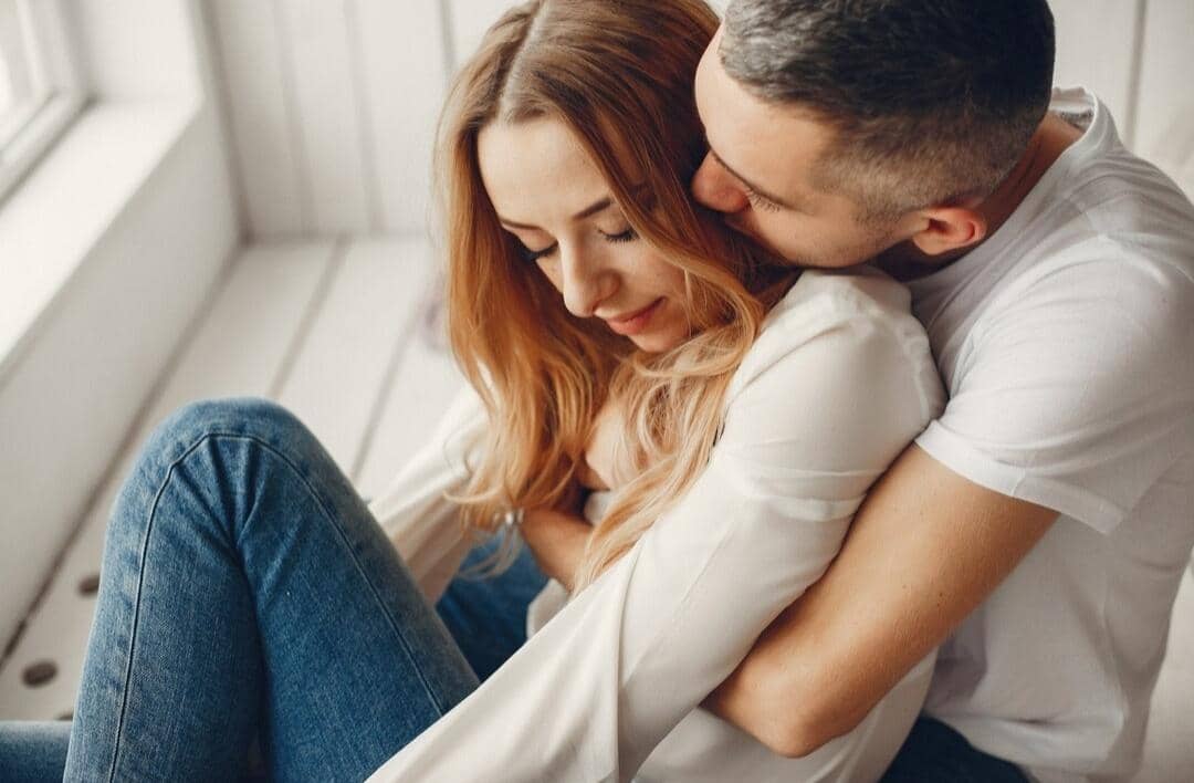 Ciri suami suka mengontrol